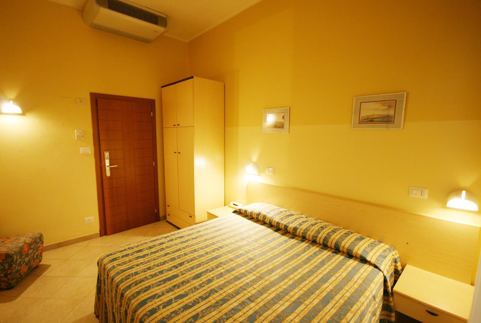Hotel Sole Mio Rimini Luaran gambar
